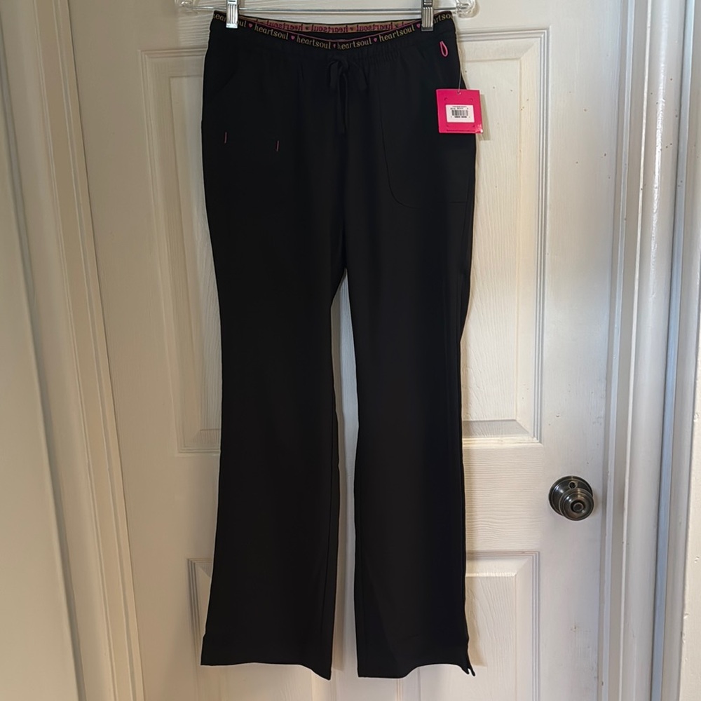 HeartSoul Black Boot Cut Scrub with Flare Pants Set Sz S - Picture 3 of 9
